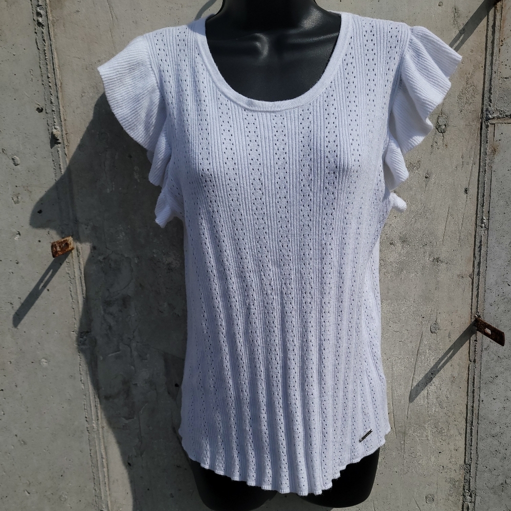 T-Tahari White Ruffle Sleeve Tank Top Crochet